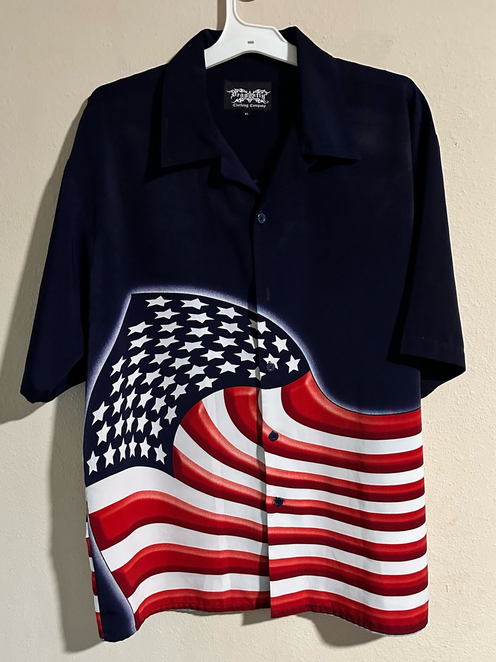 Vintage Dragonfly Men’s Navy Button-Up Shirt with American Flag Print